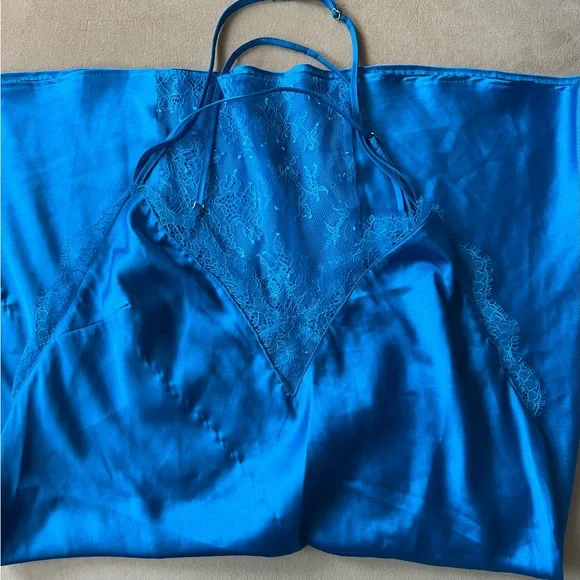 Vintage Victoria Secret Slip Dress - Picture 7 of 9